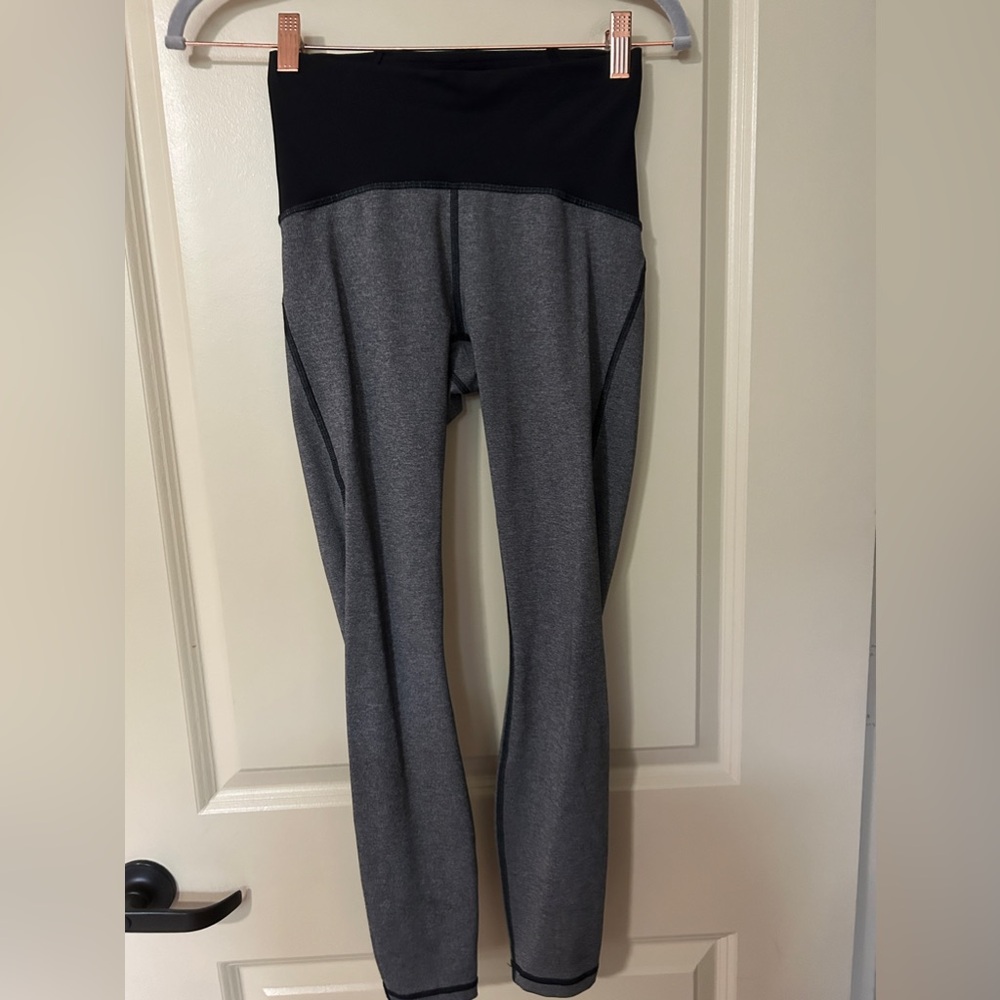 nwot Lululemon train times